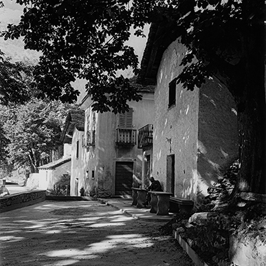 Strasse Bondo